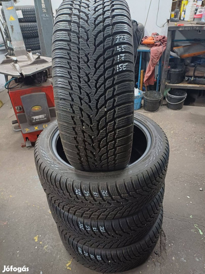 225/45 R17 Nokian használt téligumi