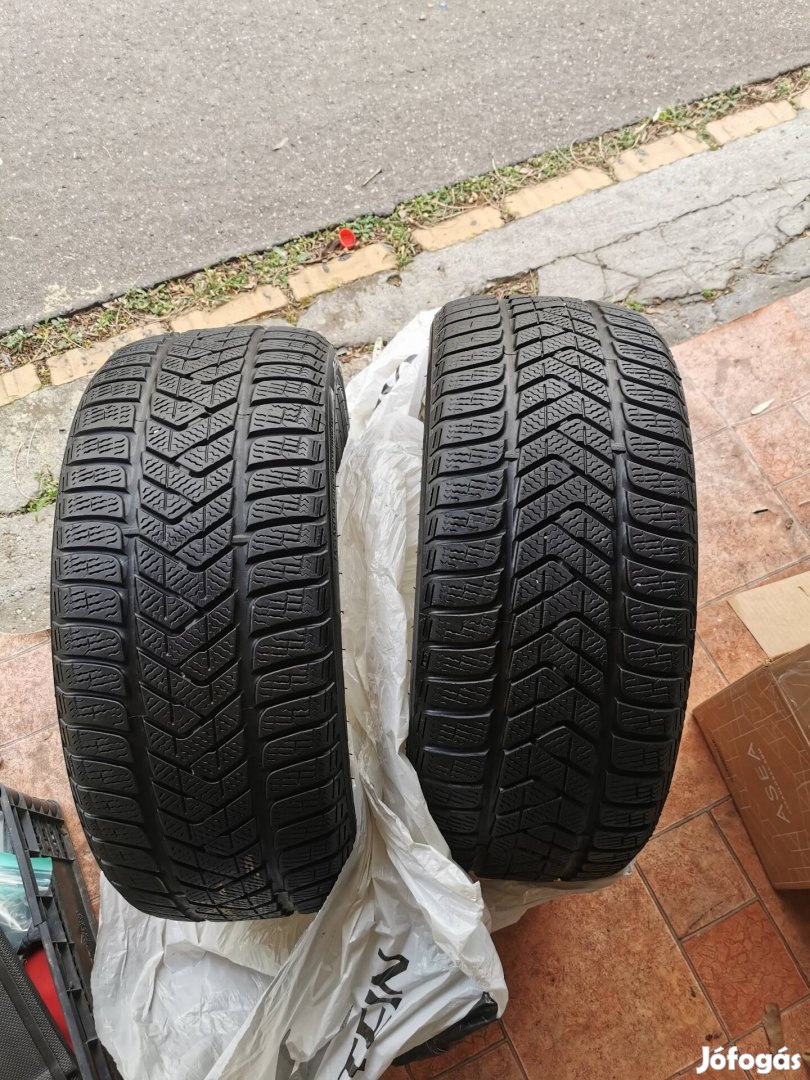 225/45 R17 Pirelli Sottozero3  2db defekttűrő téli gumi