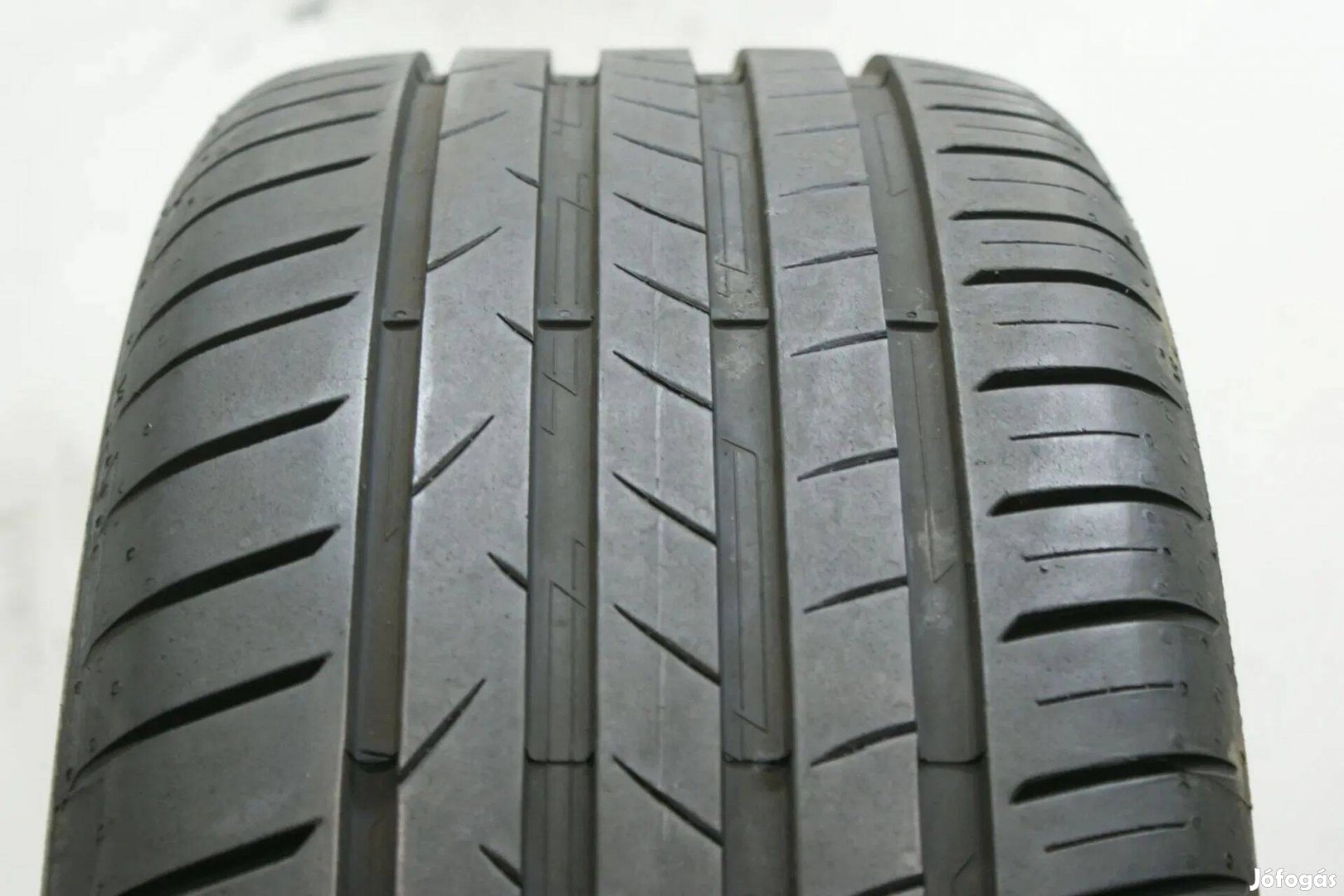 225/45 R17 Vredestein Ultrac DOT24 7mm 4db nyári gumi 225/45R17