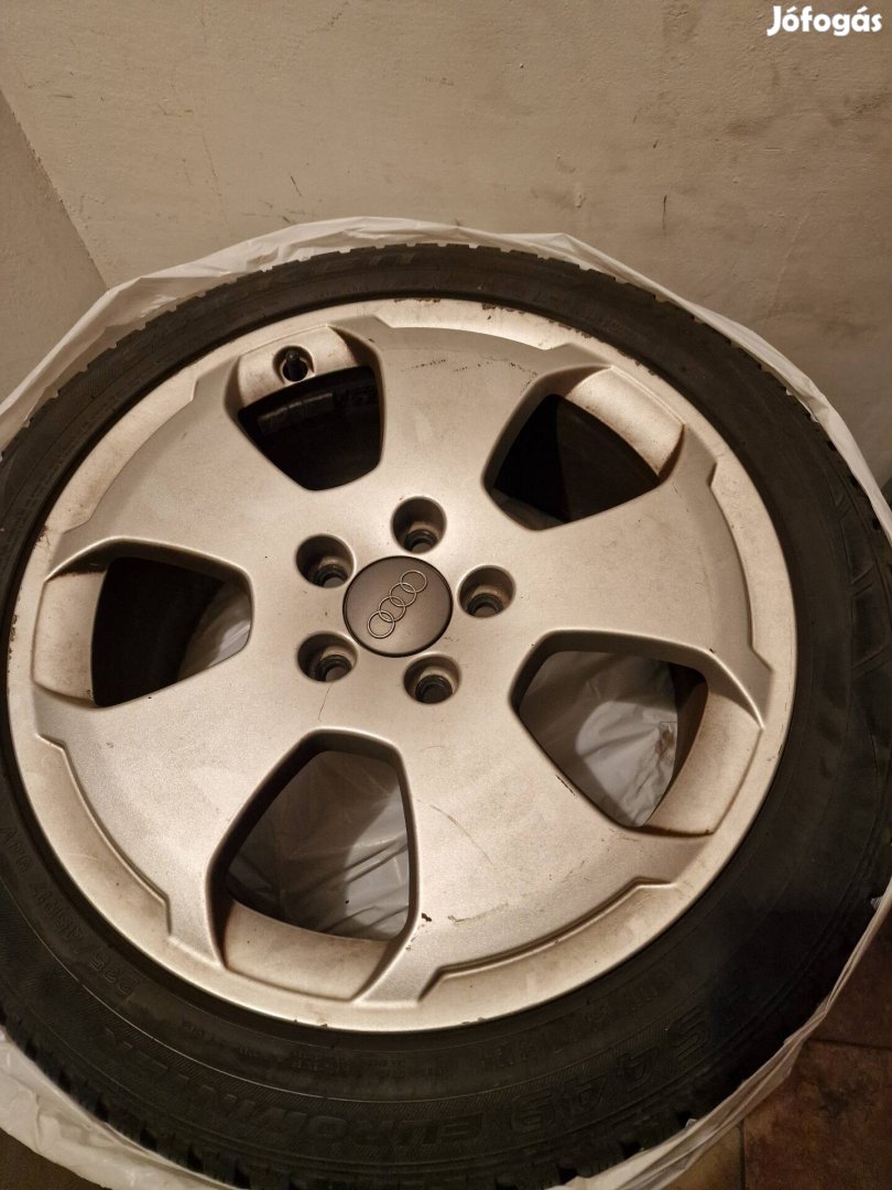 225/45 R17 audi alufelni falken téligumira szerelve