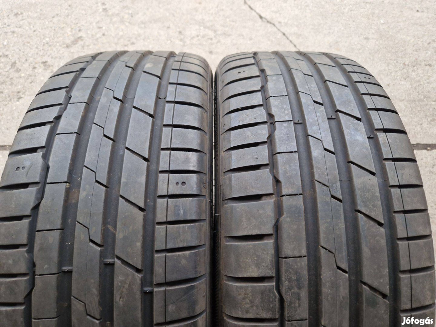 225/45 R 19 Hankook Nyári Gumi Újszerű 225 45 19