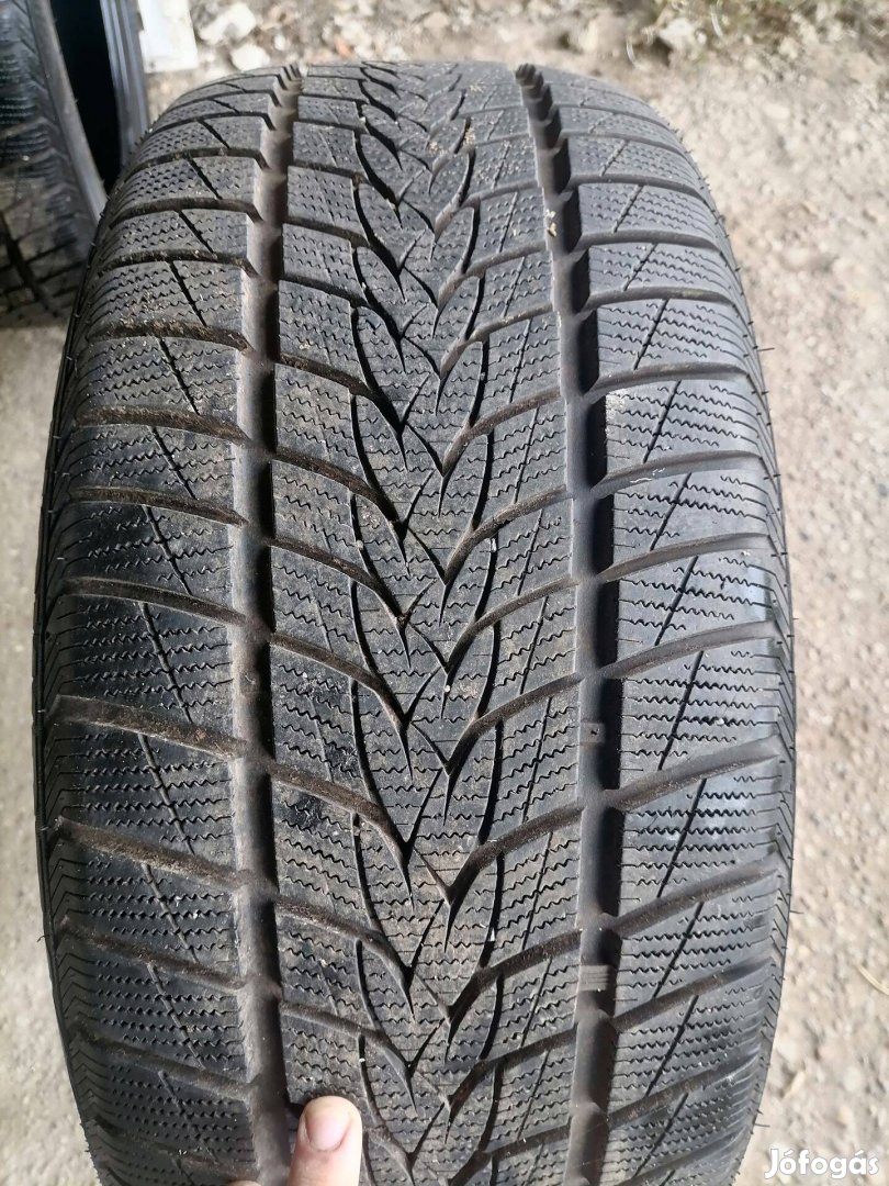 225/45 r17 gumiabroncs