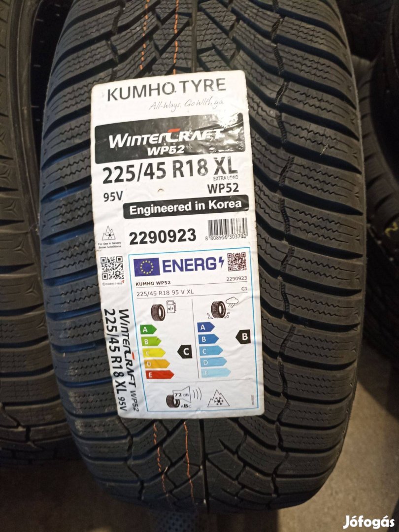 225/45 r18 95V Kumho WP52 téligumi garnitúra