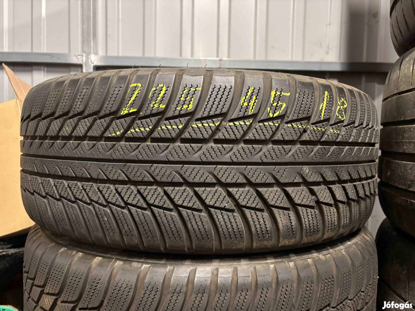 225/45 r18 Bridgestone 2023 téligumi 4db eladó 225/45r18 garnitúra