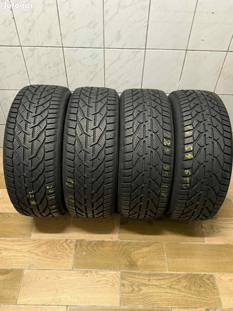 225/45/r18 Taurus téli 4db szett