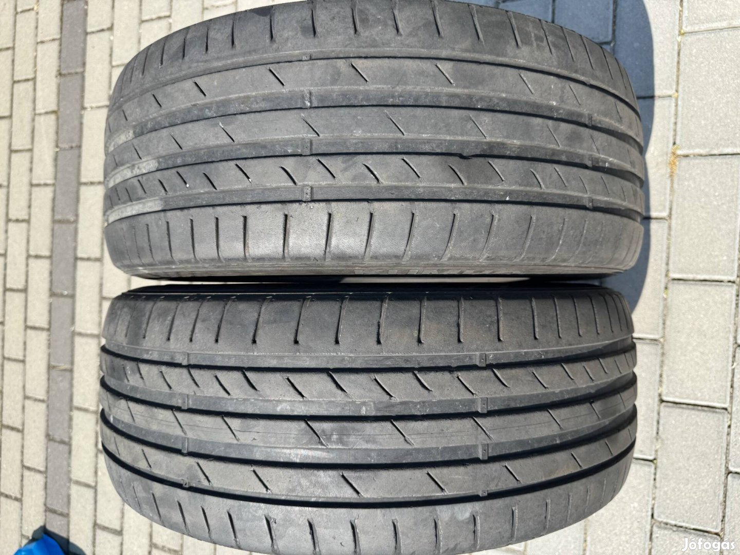 225/45 r18 nyári Kumho