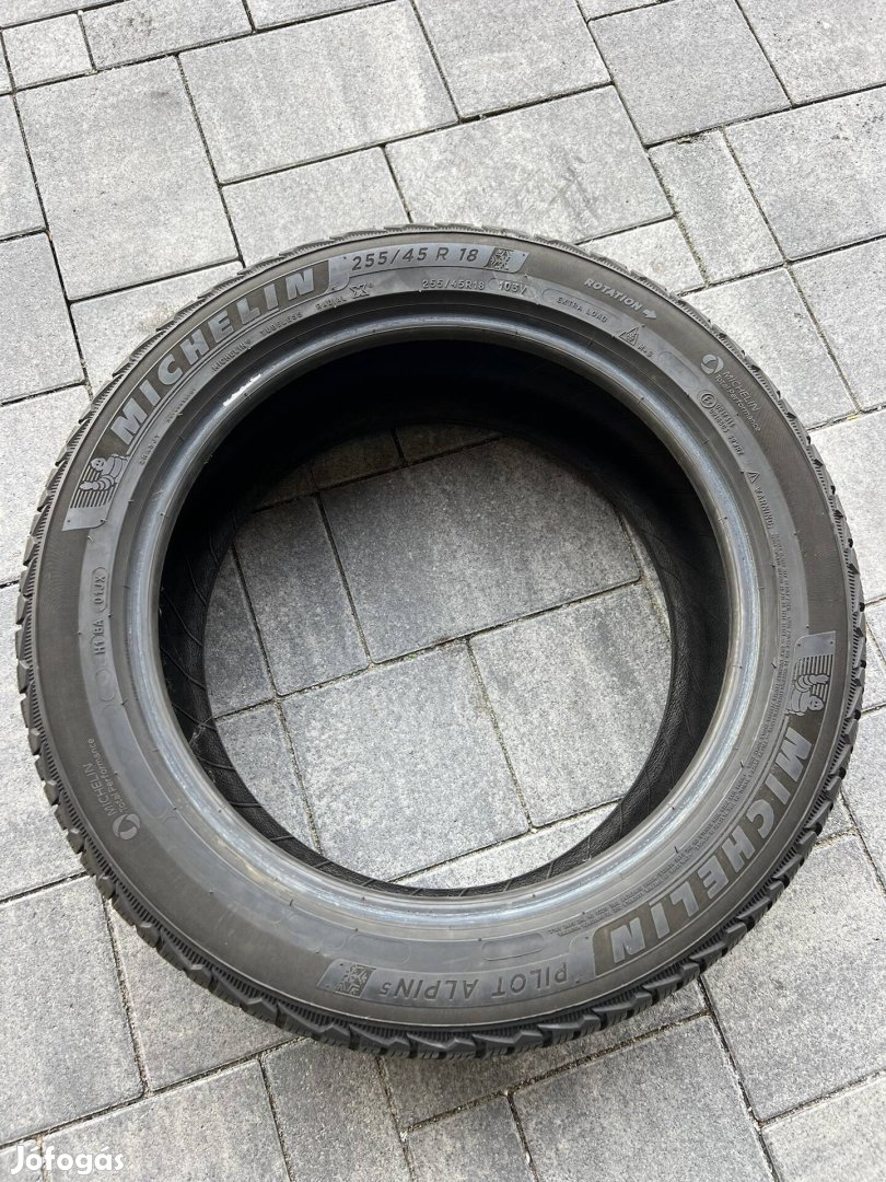 225/45 r18 téli gumi Michelin pilot alpin eladó