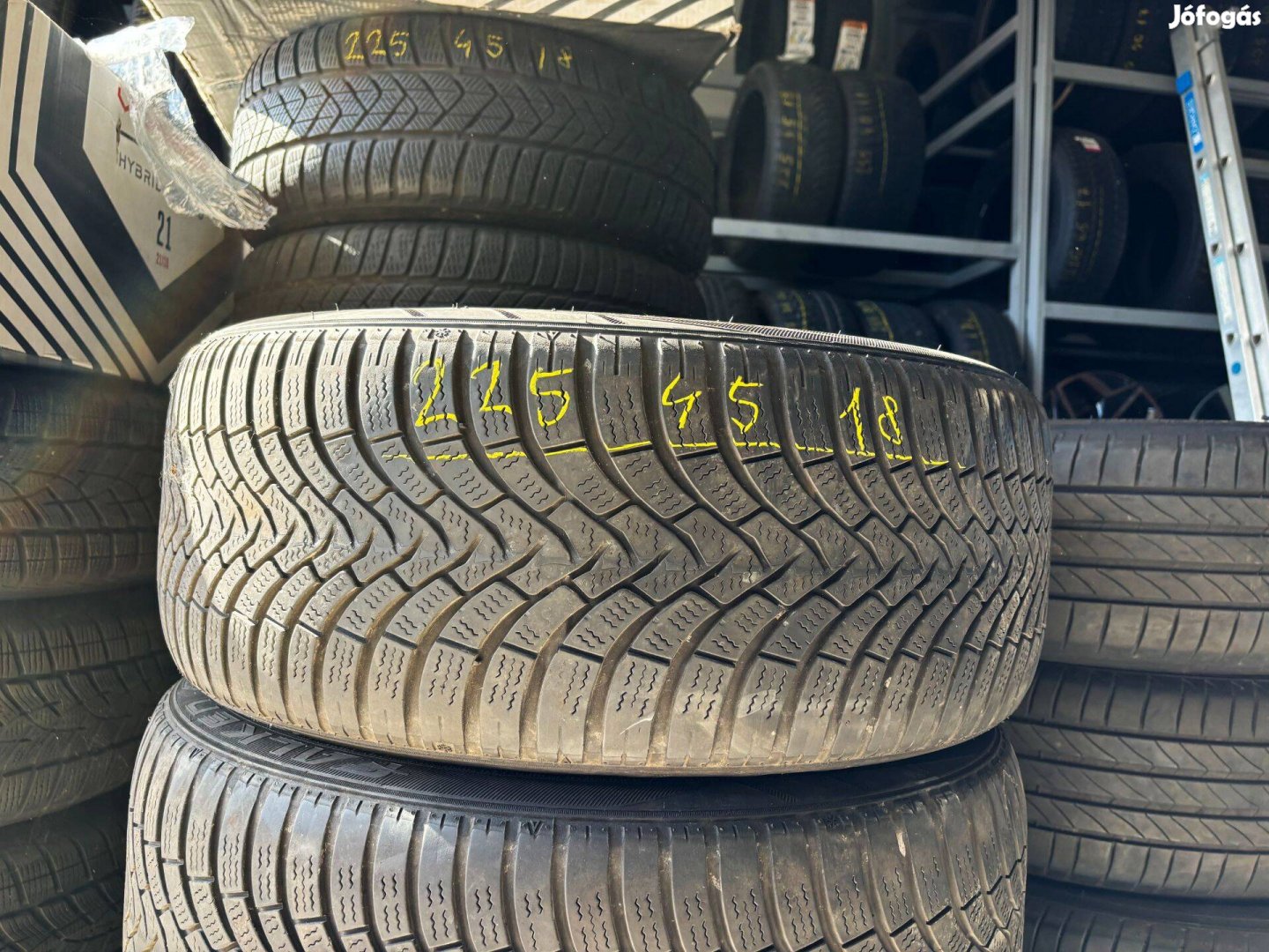 225/45 r18 téligumi garnitúra eladó 225/45r18 4db