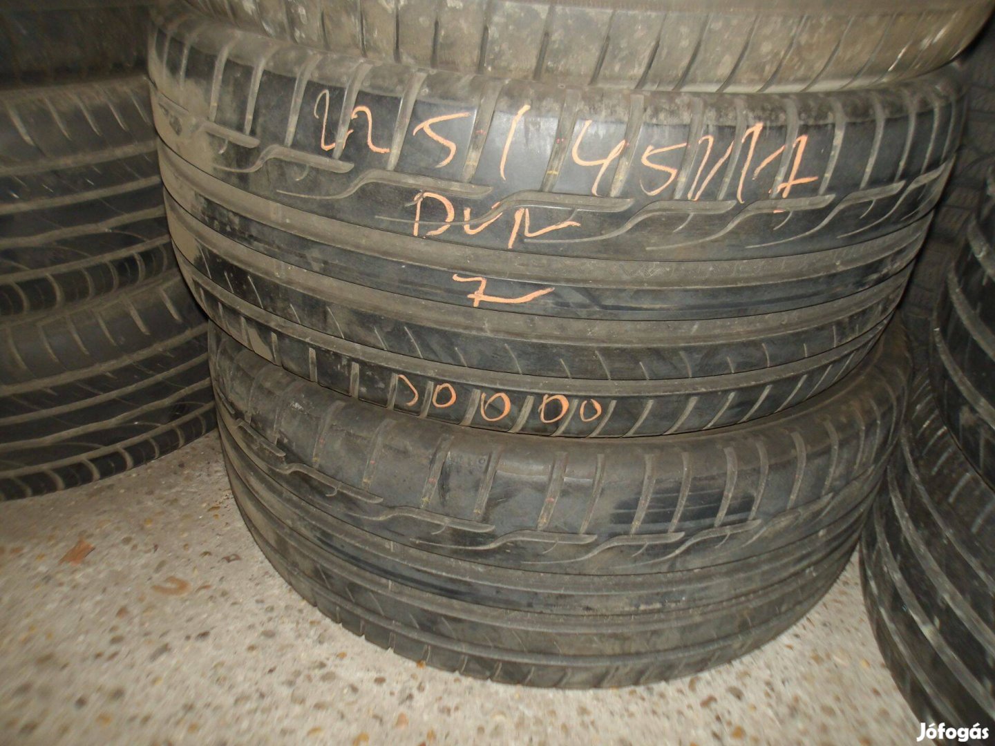 225/45r17 Dunlop nyári gumi ajándék szereléssel