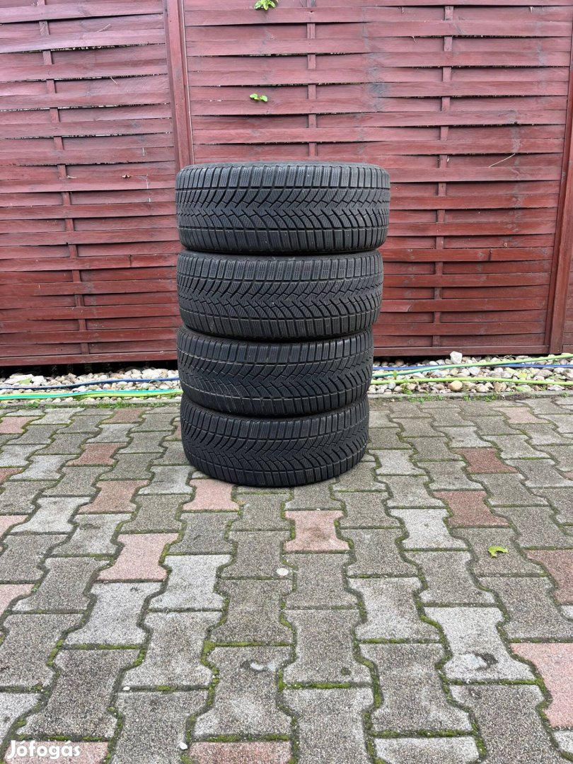 225/45r17 Semperit speed grip 3