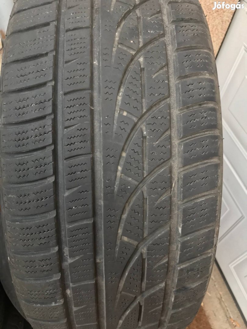 225/45r17 téli gumi Hankook