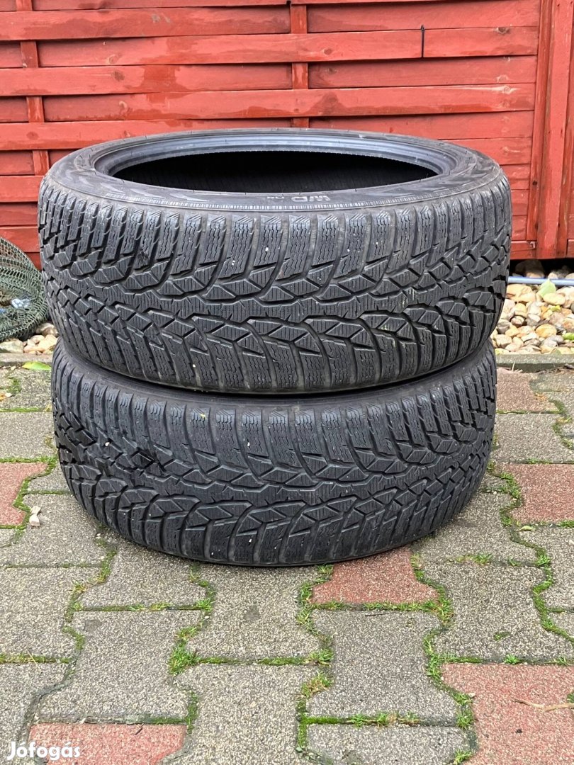 225/45r18 Nokian