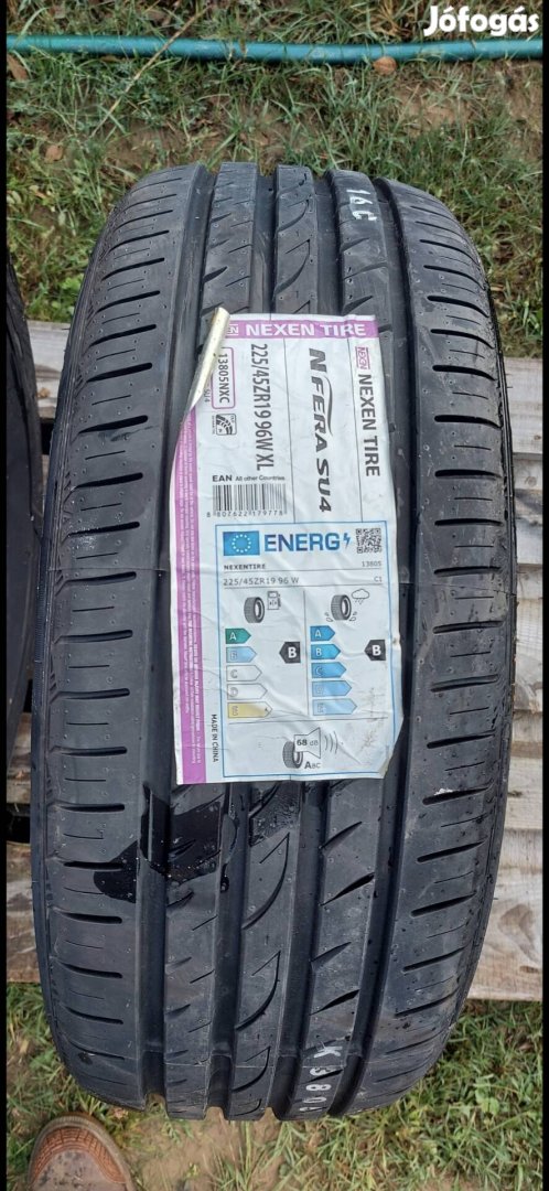 225/45r19 Nexen nyari 1db  17500Ft