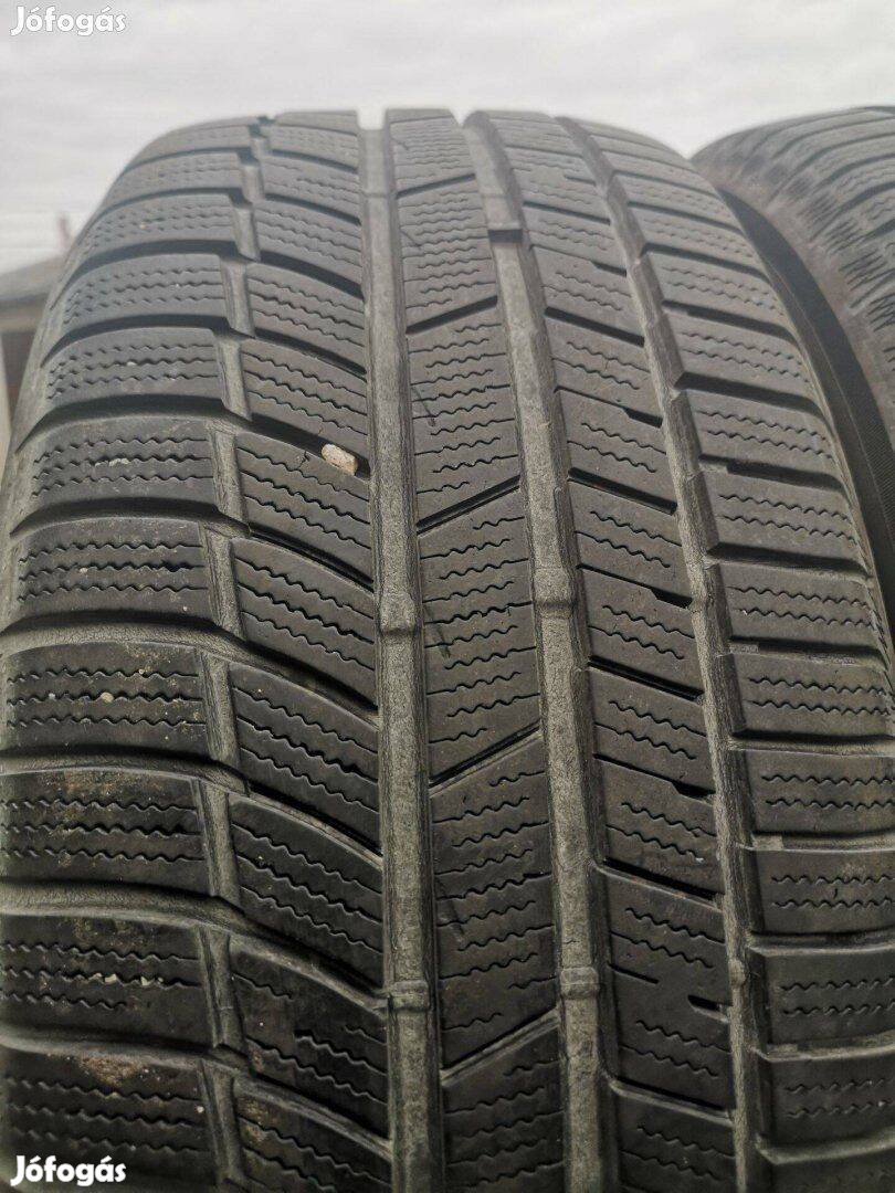 225/50R17 2-2db téligumi