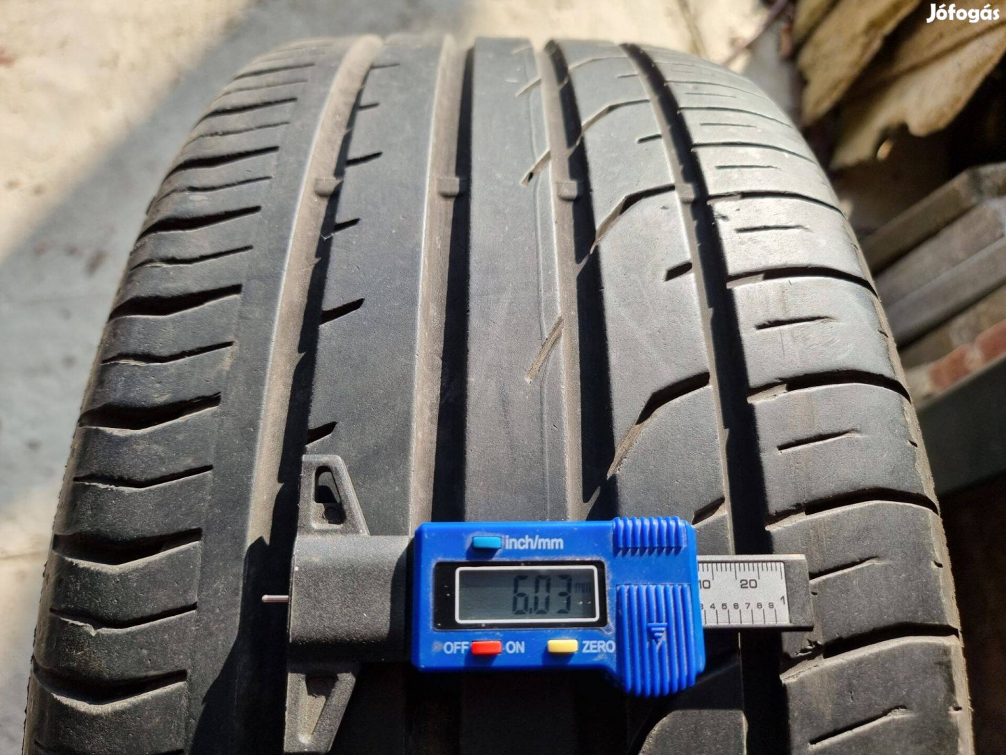 225/50R17 Continental gumi 2db szinte újszerű állapotban eladó!