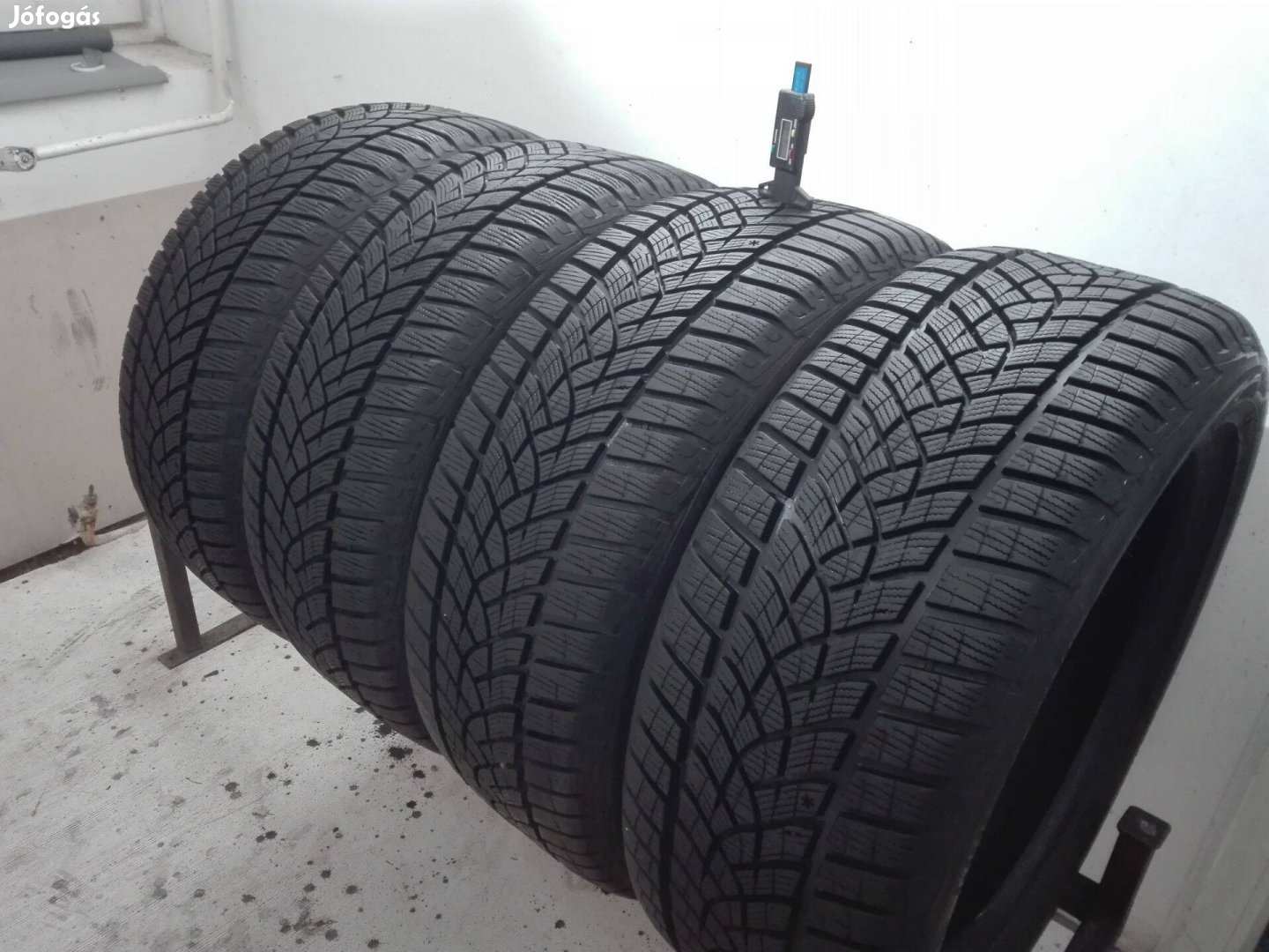225/50R17 Goodyear Új téli gumi garnitúra 225/50 r17