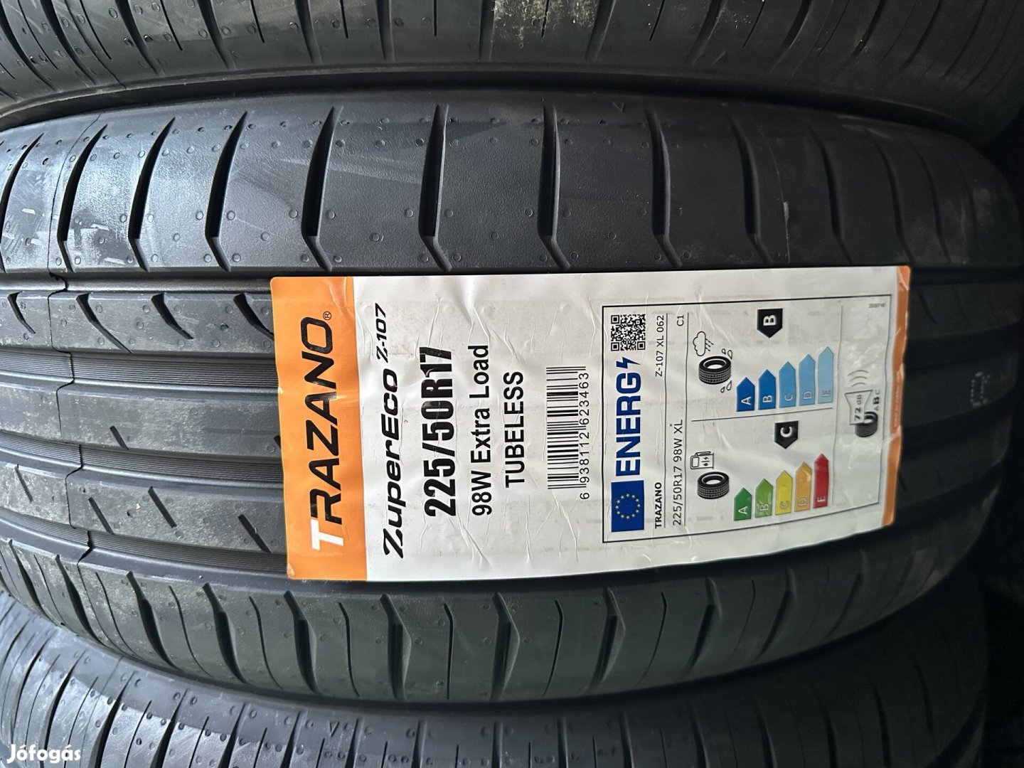 225/50R17 Új Trazano nyári gumik eladó.