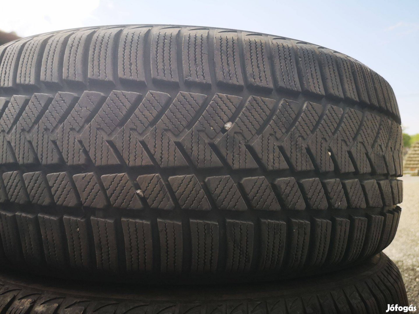 225/50R17 téligumik 60e/4db