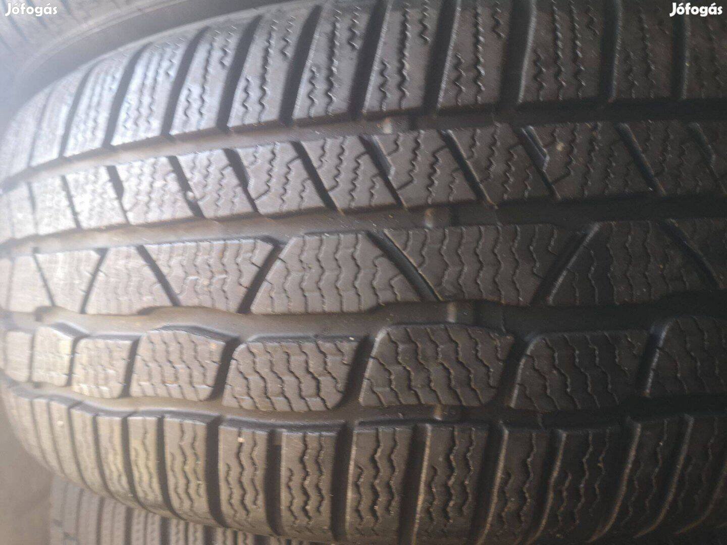 225/50R18 40e/2db 90% Continental téligumik
