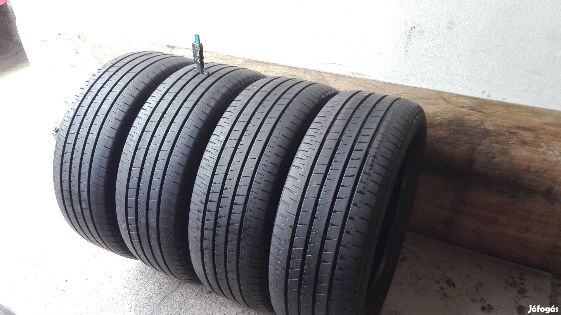 225/50R18 Bridgestone RFT nyári gumi garnitúra 225/50 r18