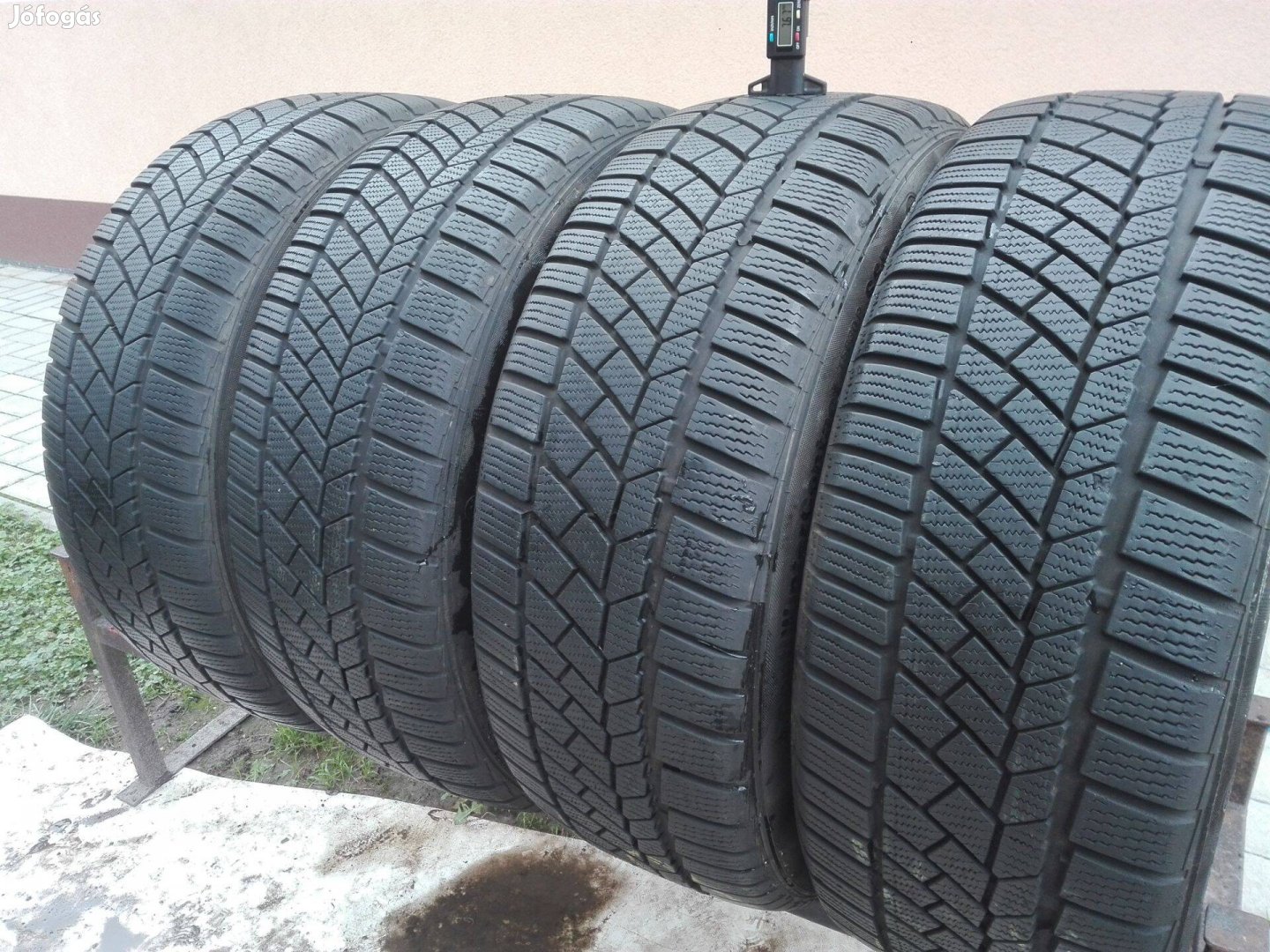 225/50R18 Continental téli gumi garnitúra 225/50 r18