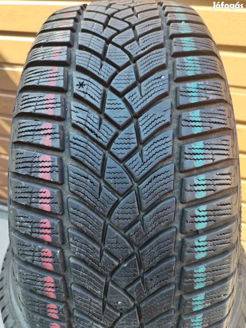 225 50 17 goodyear 225/50 R 17 téli gumi garnitura