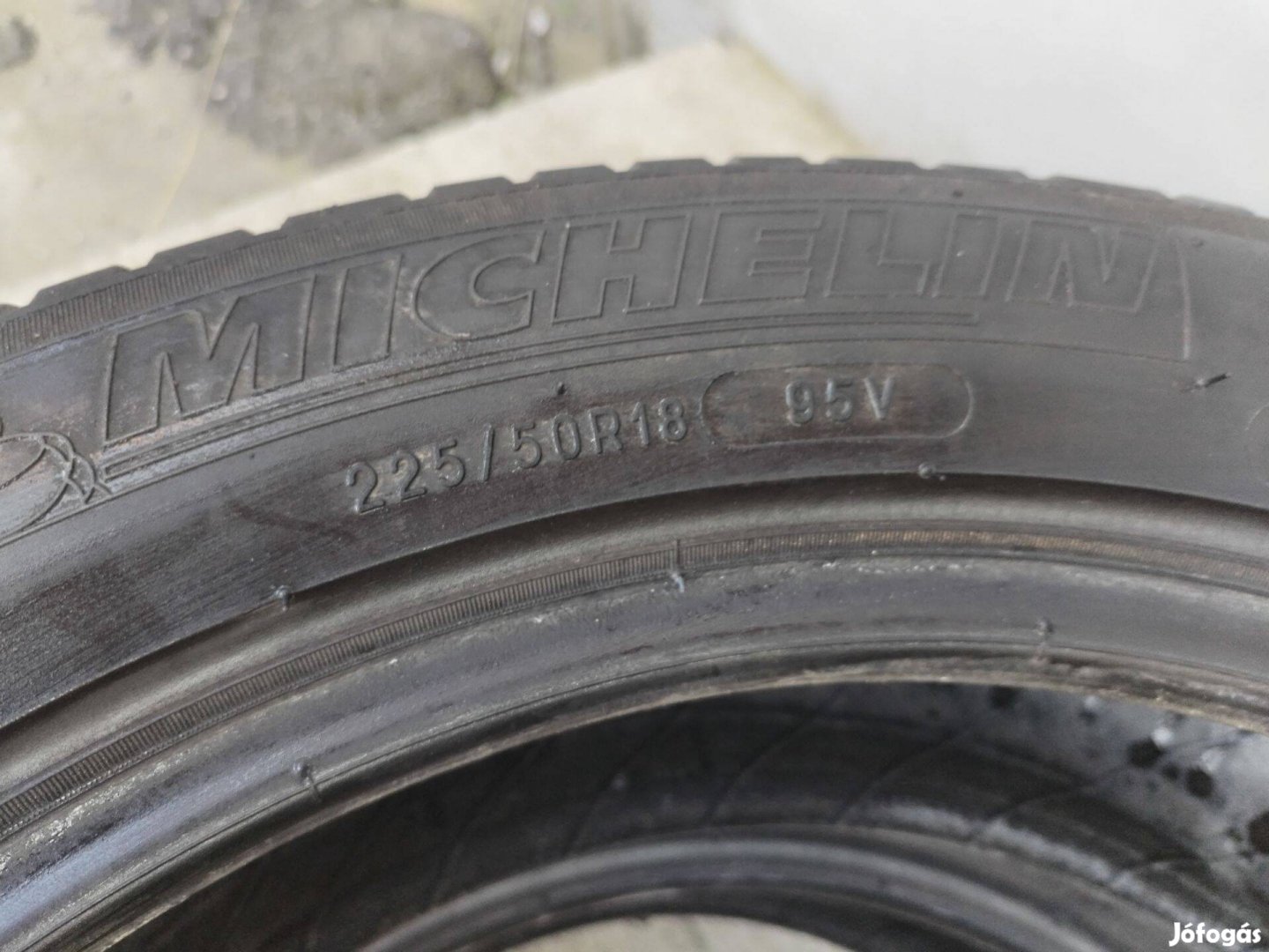 225 50 18 michelin nyári gumi 2 db