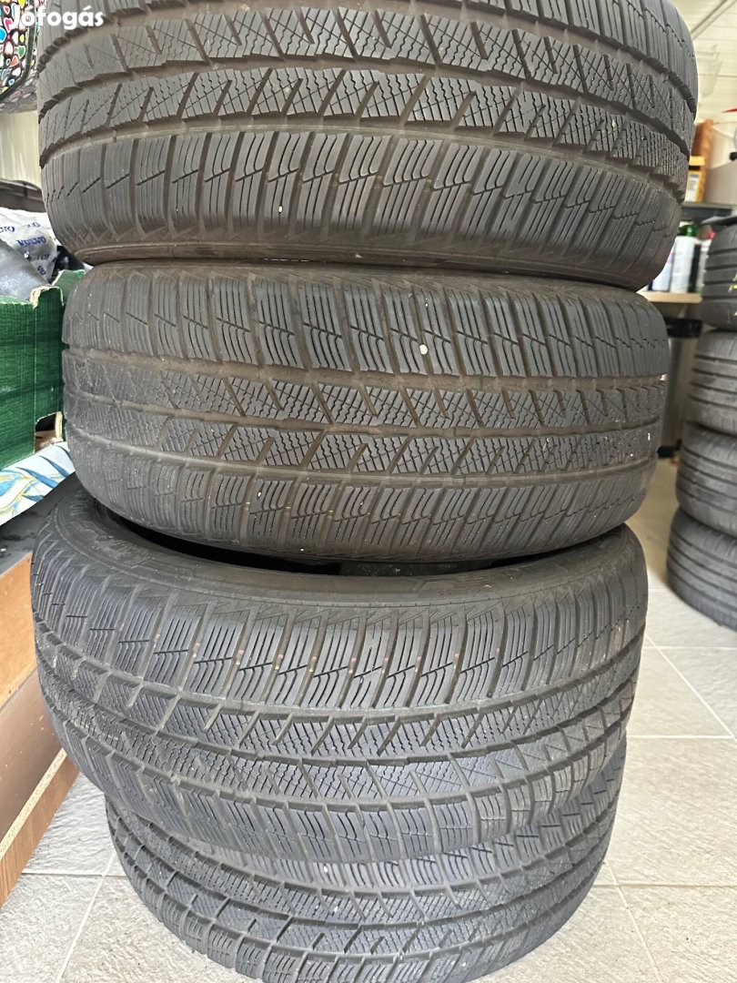 225/50 R17 Barum Polaris 5 Téligumi