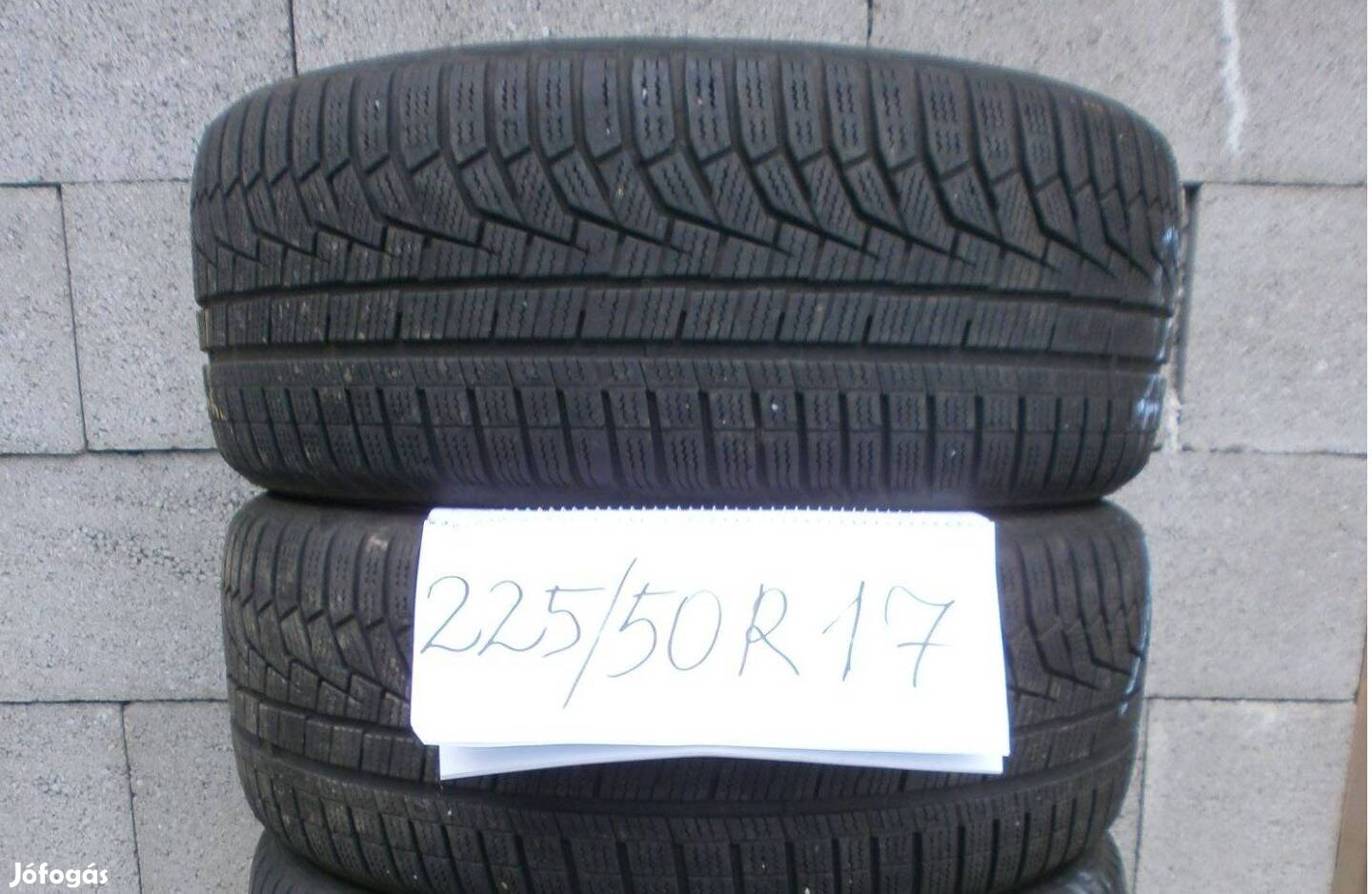 225/50 R17 Hankook téligumi 4 db