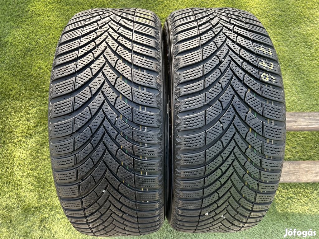 225/50 R17 Semperit Speed-Grip 5 téli gumi 6,5mm