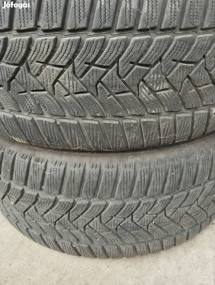 225/50 R17 Téli gumi Dunlop Németországból 7 mm.