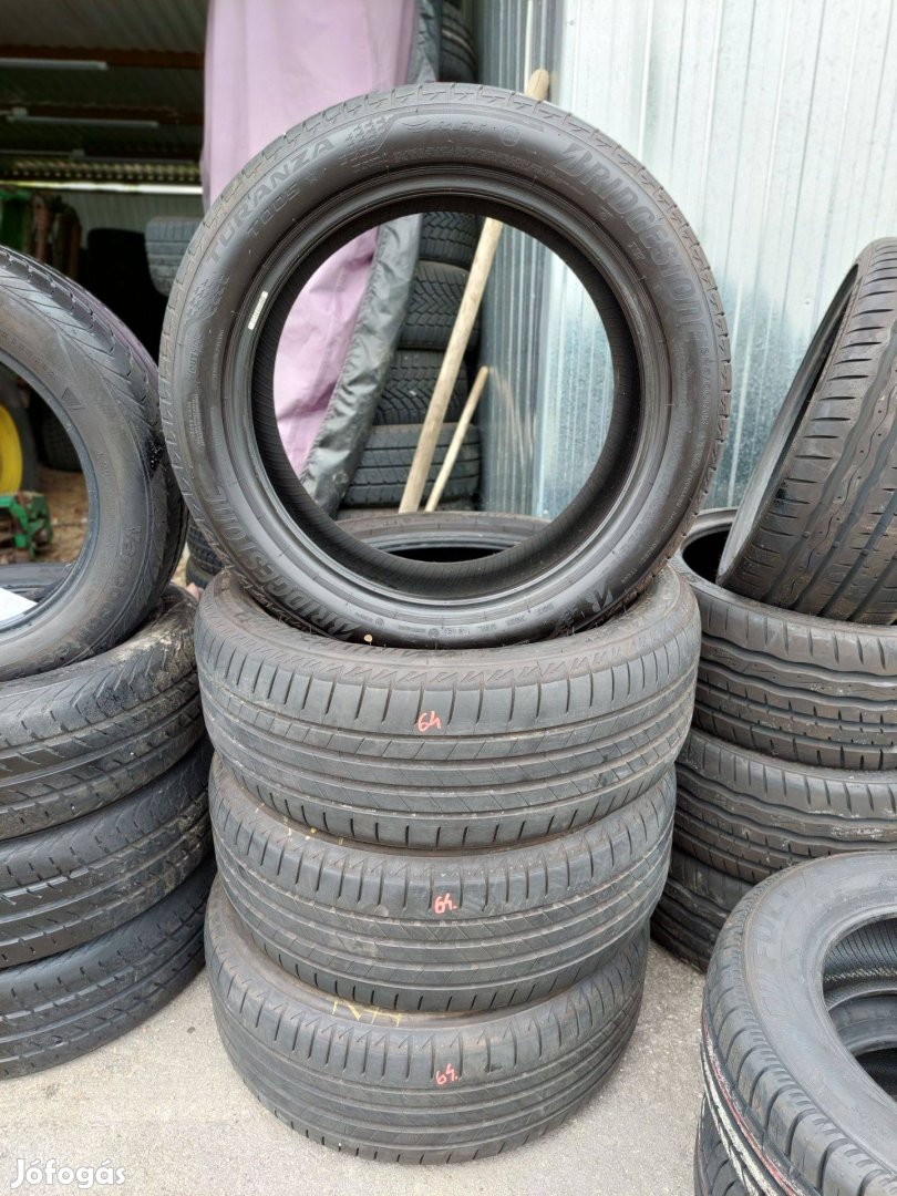 225/50 R18 4db autógumi, Bridgestone Turanza, újszerű állapotban, 2019