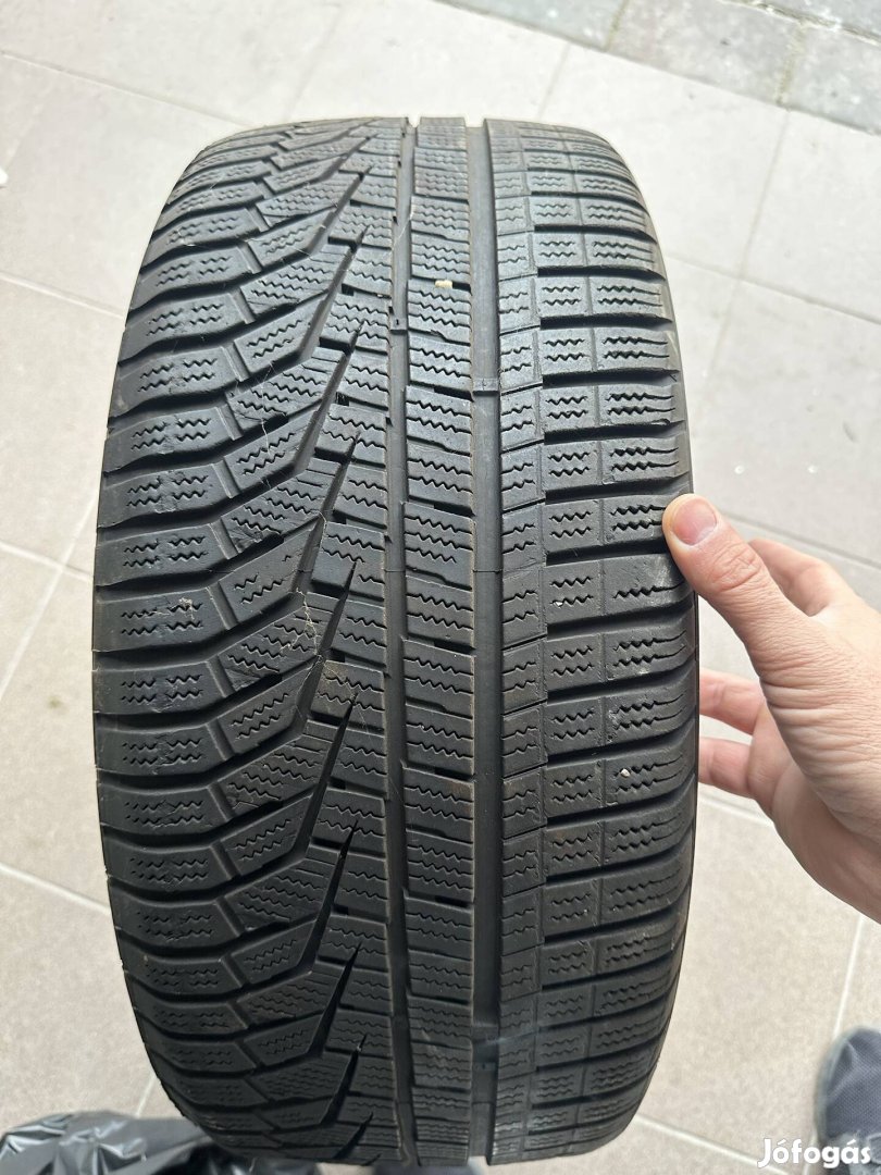 225/50 R18 téli gumi