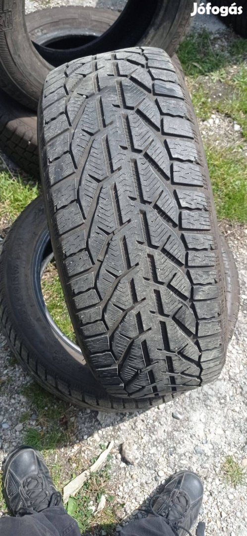 225/50 r17 4éves 2db téli gumi eladó