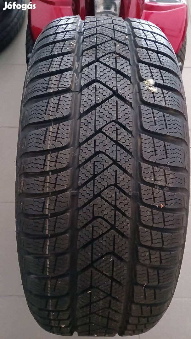 225/50 r17 pirelli téli gumi