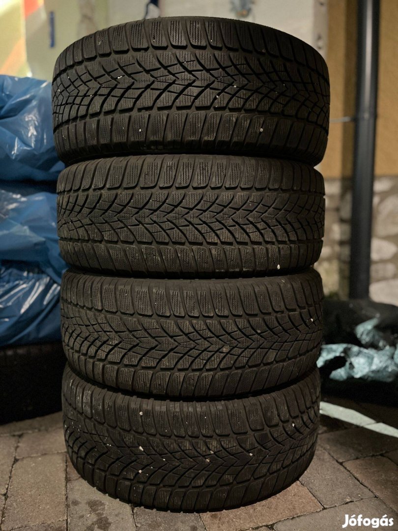 225/50 r17 téligumi dunlop