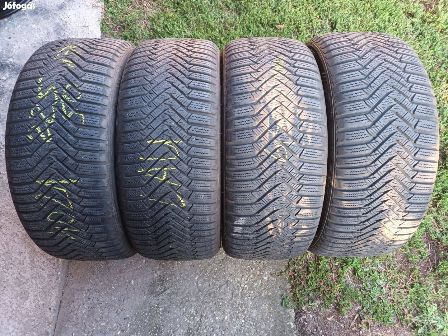 225/50r17 Laufenn használt téligumi 4db szép