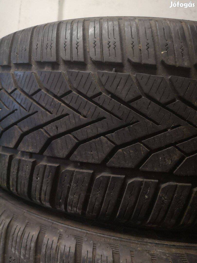 225/55R16 2-2db téligumi