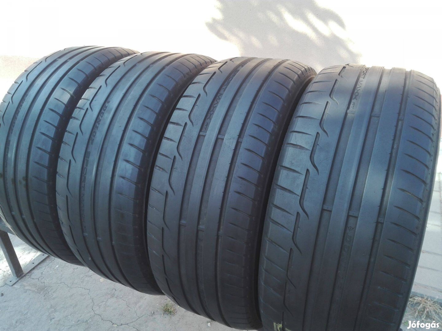 225/55R16 Dunlop nyári gumi garnitúra 225/55 r16