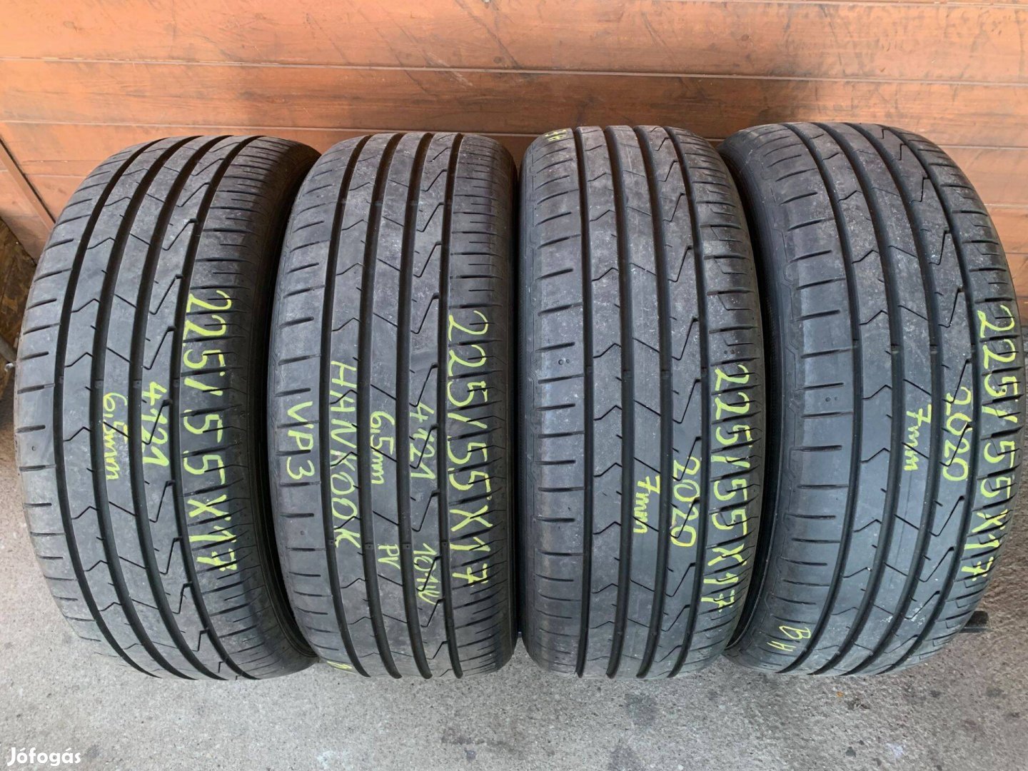 225/55R17 225 55 17 225/55x17 Hankook nyári gumi eladó