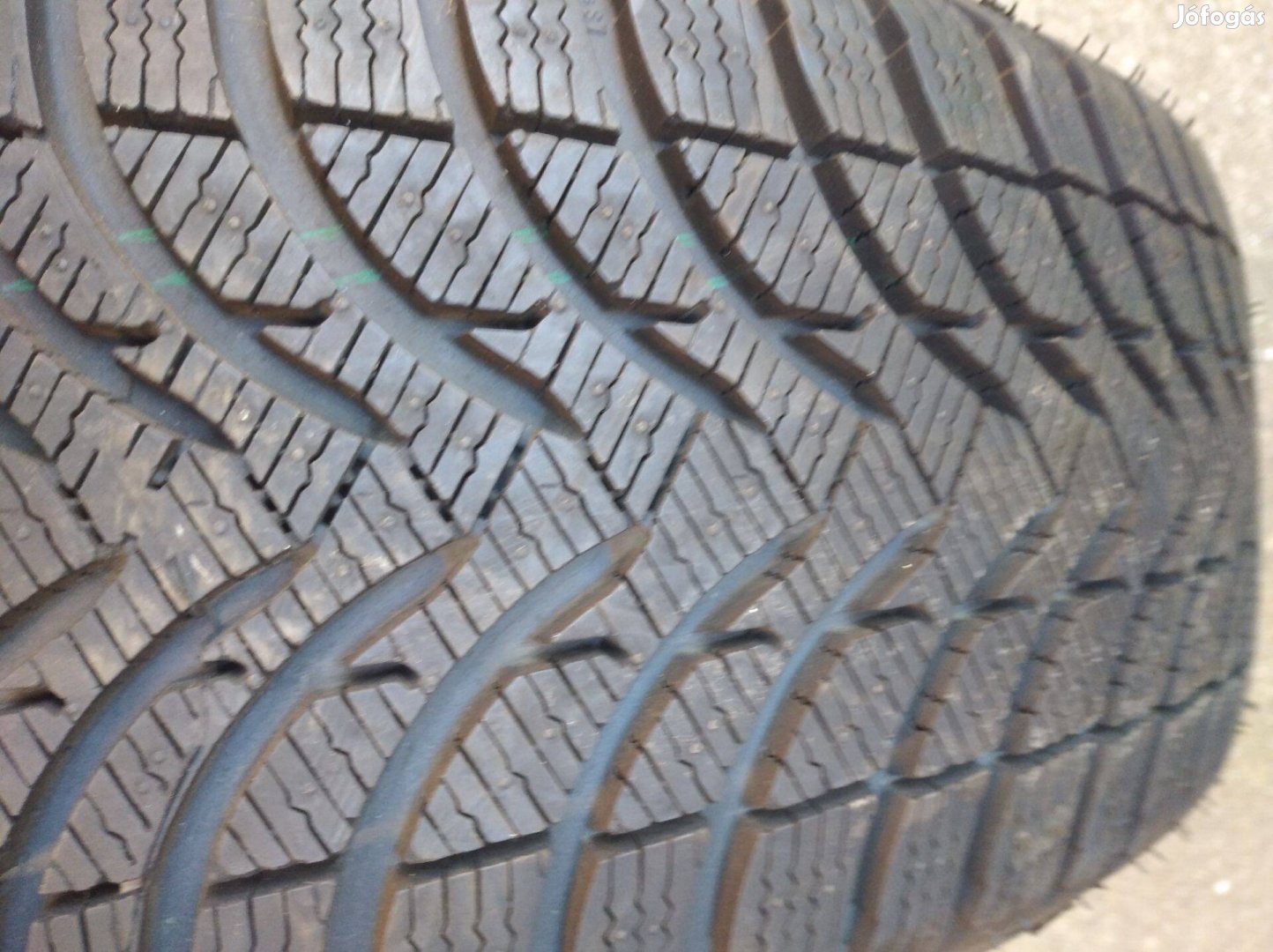 225/55R17 Új Michelin téli gumi
