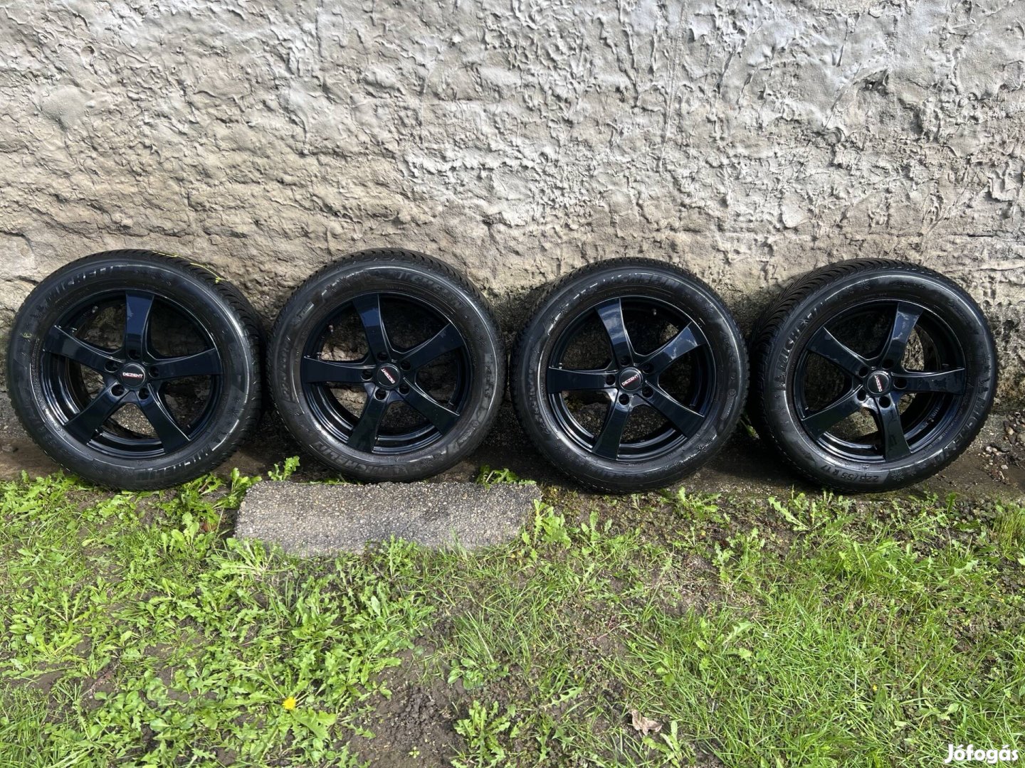 225/55R17 téli gumi alufelnivel