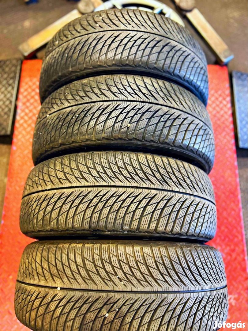 225/55R18 Michelin téli újszerű 225/55 R18, 4db