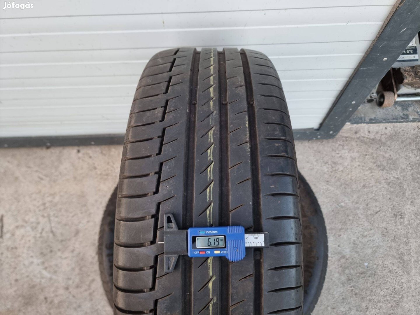 225/55R19 Continental 2db nagyon jó állapotban eladó!