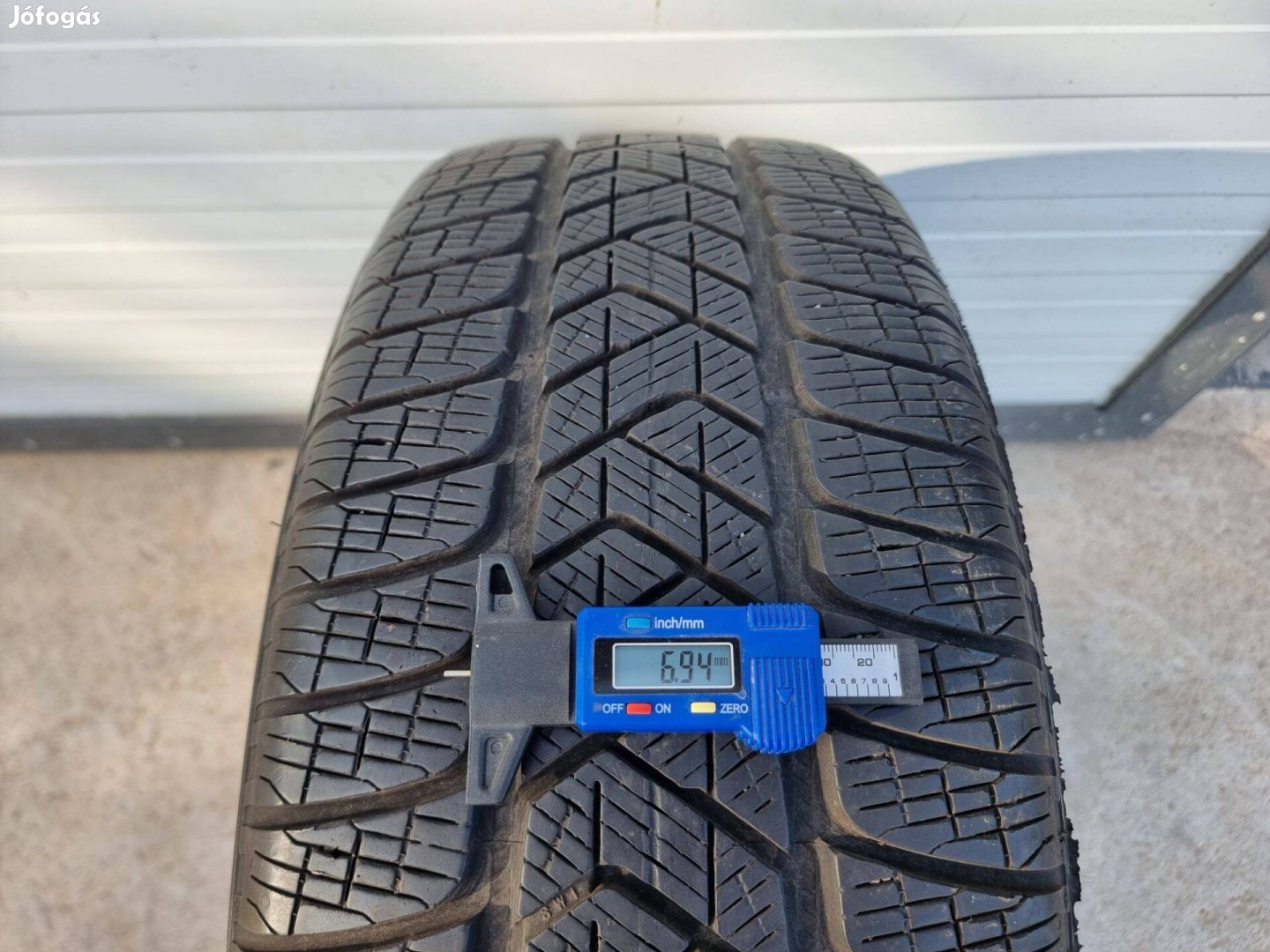 225/55R19 Pirelli téli gumi 2db szinte újszerű állapotban eladó!