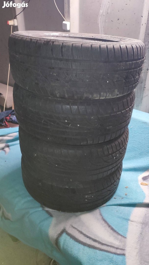 225/55/17 Hankook téli gumi garnitúra eladó!