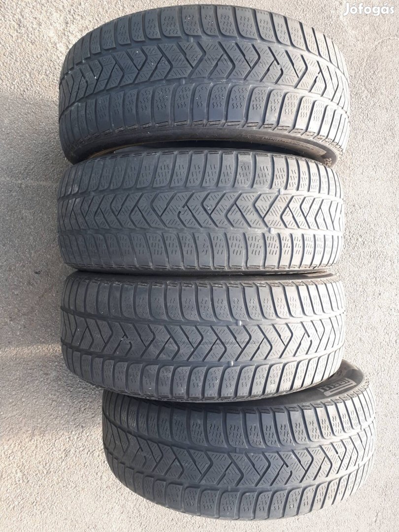 225 55 17  Pirelli  téli gumi   kopott 4db