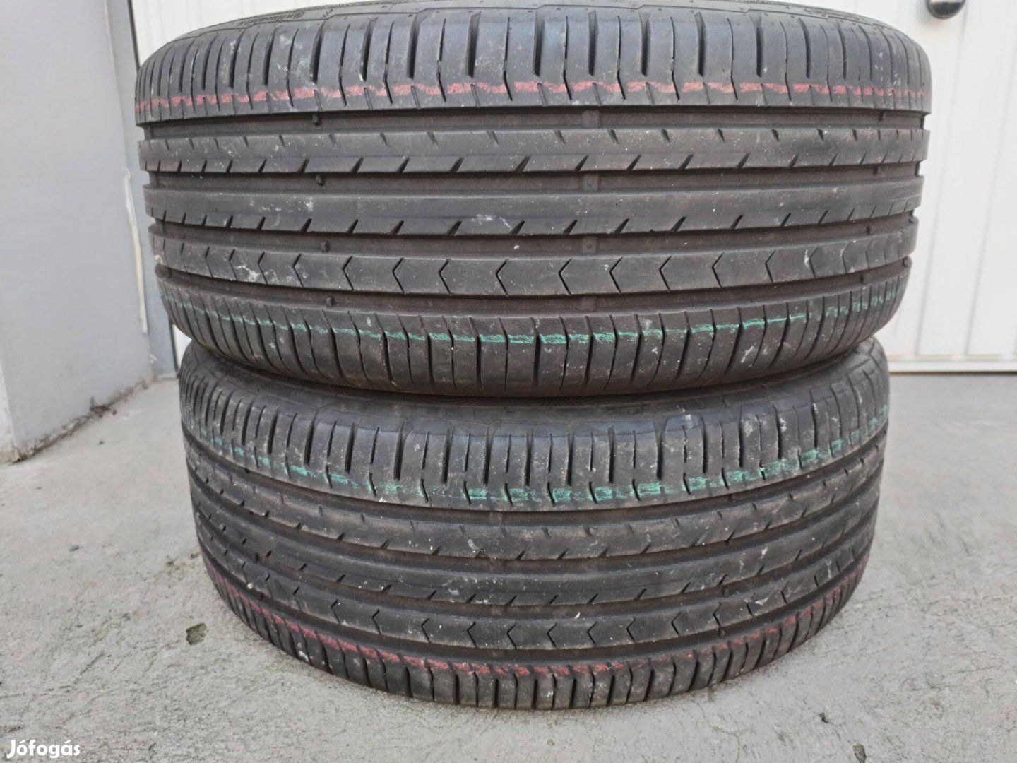 225 55 17 continental 225/55 R 17 nyári gumi 2 db