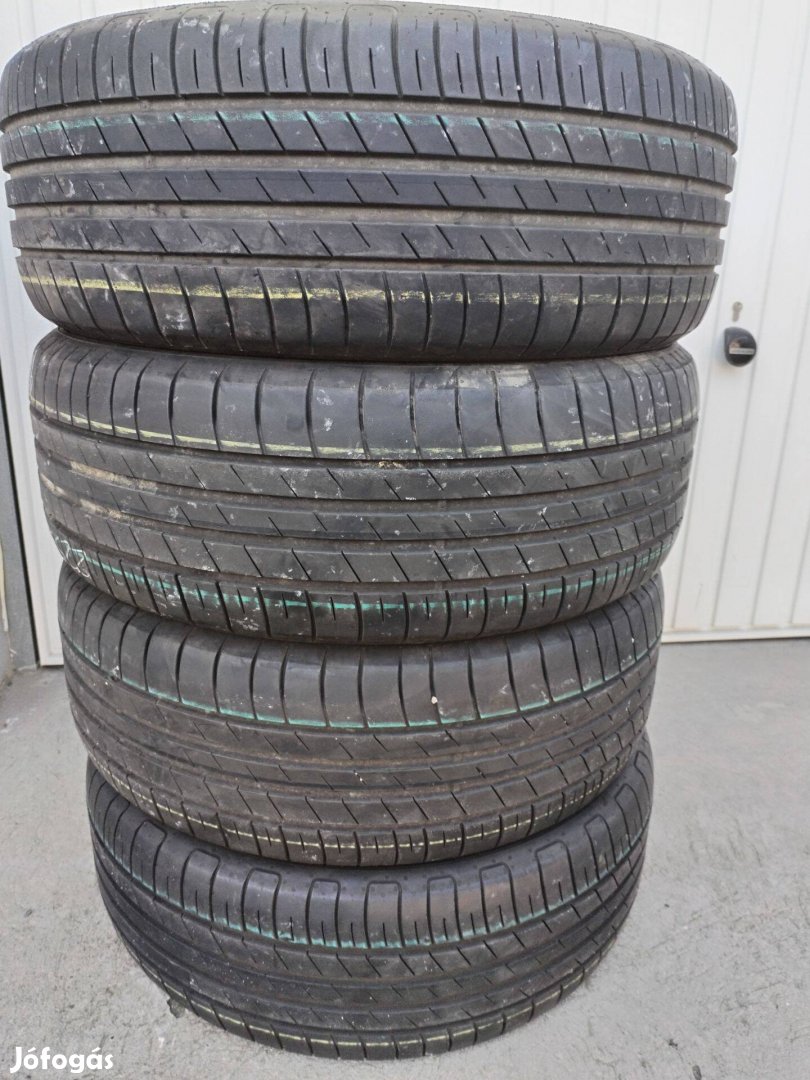 225 55 17 goodyear 225/55 R 17 nyári gumi garnitura