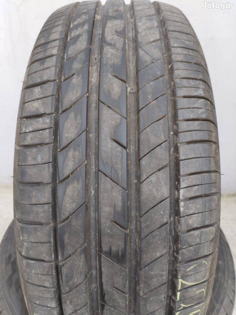 225 55 17 kumho 225/55 R 17 nyári gumi 2 db 2022.45.hét